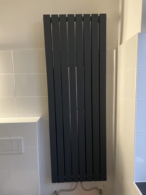 Installierter Designheizkörper – Kundenprojekt